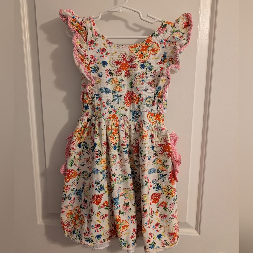 💥3/$24 Pippa & Julie Multicolor Floral Dress with Pink Ruffles
